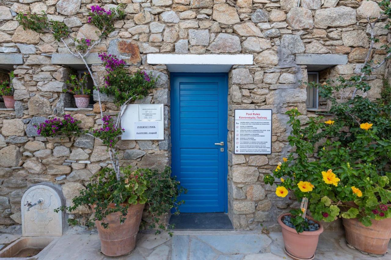 Callisti Mykonos Town With Pool View And Calypso Upper Floor With Sea View ภายนอก รูปภาพ