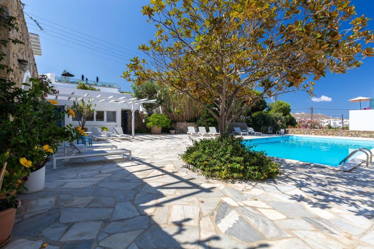 Callisti Mykonos Town With Pool View And Calypso Upper Floor With Sea View ภายนอก รูปภาพ
